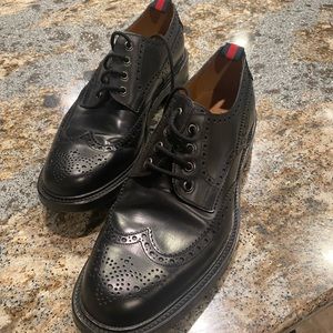 GUCCI Oxford’s Size 12. Date night ready!